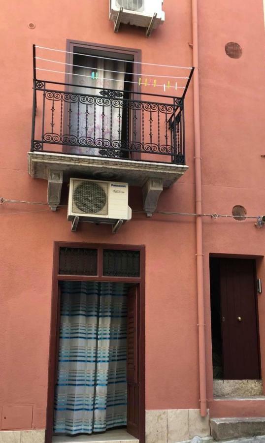 Appartement Casa Tiziana à Castellammare del Golfo Extérieur photo